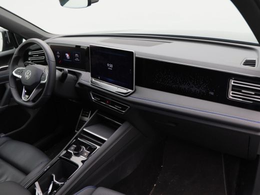 Volkswagen Tiguan 1.5 eHybrid 204 Pk Automaat R-Line Business | Trekhaak | Camera | Full LED | Stoel Verwarming/Koe... ActivLease financial lease