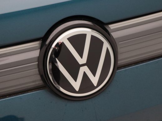Volkswagen Tiguan 1.5 eHybrid 204 Pk Automaat R-Line Business | Trekhaak | Camera | Full LED | Stoel Verwarming/Koe... ActivLease financial lease