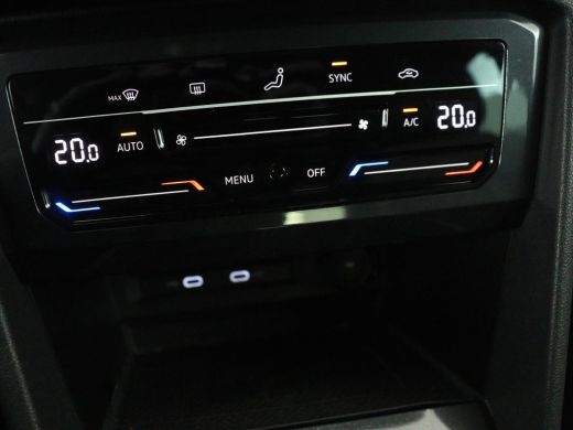 Volkswagen Tiguan 1.5 TSI R-Line | Stoelverwarming | Adaptive cruise | Matrix LED | Keyless | 19'' | Parkeerhulp | ... ActivLease financial lease