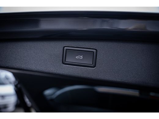 Volkswagen Tiguan R-Line Edition - eHybrid | 'App-Connect' draadloze smartphone integratie | Automatische afstandsr... ActivLease financial lease