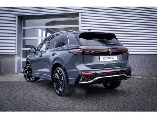 Volkswagen Tiguan R-Line Edition - eHybrid | 'App-Connect' draadloze smartphone integratie | Automatische afstandsr... ActivLease financial lease