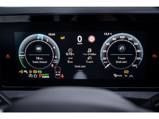 Volkswagen Tiguan R-Line Edition - eHybrid | 'App-Connect' draadloze smartphone integratie | Automatische afstandsr... ActivLease financial lease