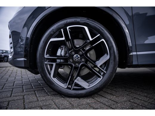 Volkswagen Tiguan R-Line Edition - eHybrid | 'App-Connect' draadloze smartphone integratie | Automatische afstandsr... ActivLease financial lease