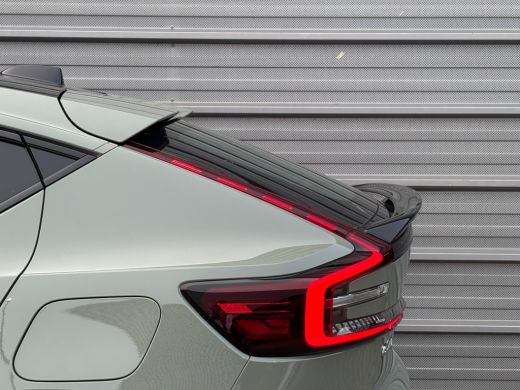 Volvo  C40 Extended Range 252PK Plus 82 kWh | 19" all season | Climate Pack | Panoramadak | Elektr. achterklep ActivLease financial lease