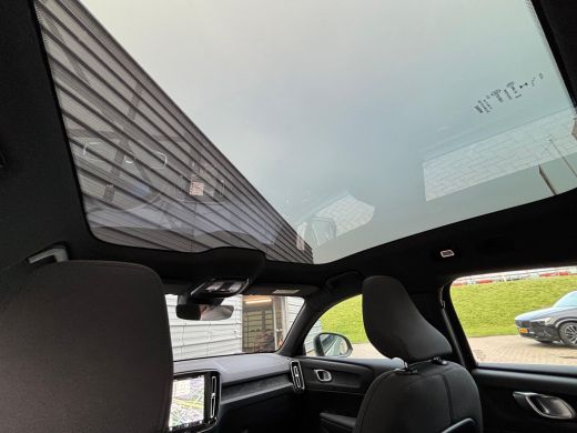 Volvo  C40 Extended Range 252PK Plus 82 kWh | 19" all season | Climate Pack | Panoramadak | Elektr. achterklep ActivLease financial lease