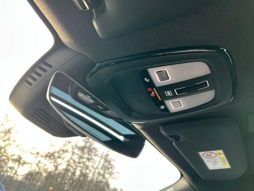 Volvo  EX40 Single Motor Extended Range Ultra 82 kWh | All-seasons | 360 camera | Pano | Harman/Kardon | Memo... ActivLease financial lease