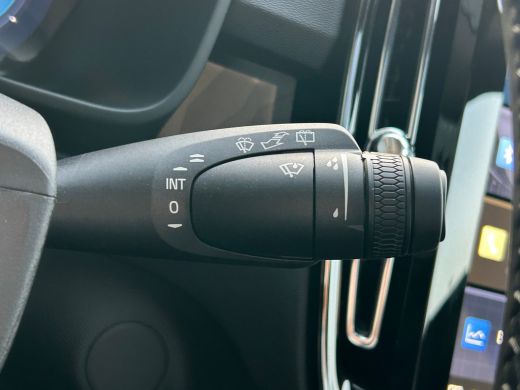 Volvo  EX40 Single Motor Extended Range Ultra 82 kWh | All-seasons | 360 camera | Pano | Harman/Kardon | Memo... ActivLease financial lease