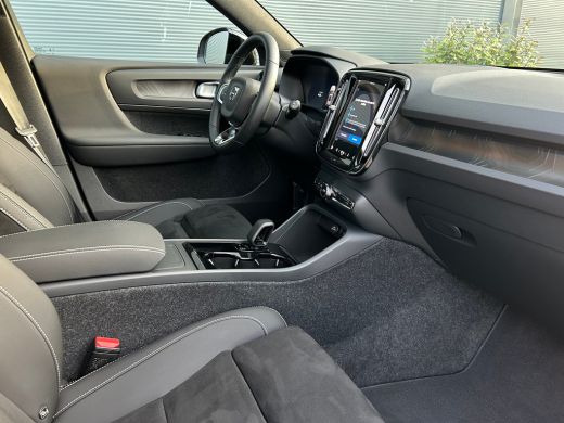 Volvo  EX40 Single Motor Extended Range Ultra 82 kWh | All-seasons | 360 camera | Pano | Harman/Kardon | Memo... ActivLease financial lease