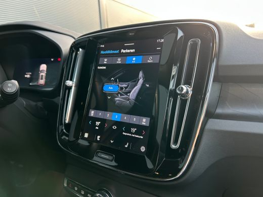 Volvo  EX40 Single Motor Extended Range Ultra 82 kWh | All-seasons | 360 camera | Pano | Harman/Kardon | Memo... ActivLease financial lease