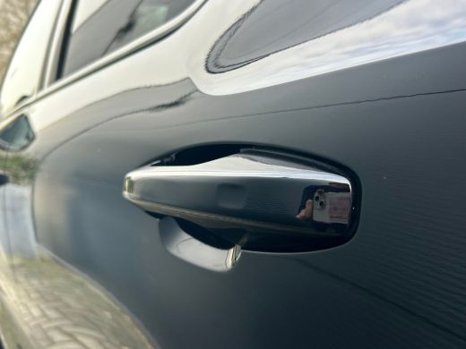 Volvo  EX40 Single Motor Extended Range Ultra 82 kWh | Climate | All-seasons | Pano | Memory | Pilot Assist |... ActivLease financial lease