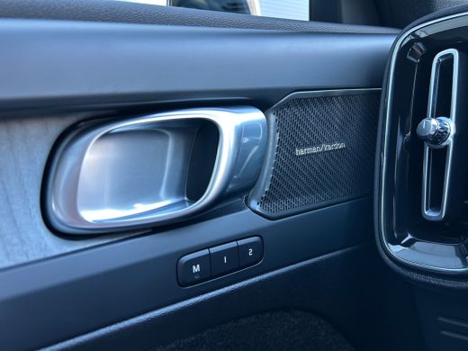 Volvo  EX40 Single Motor Extended Range Ultra 82 kWh | Sage Green | Warmtepomp | Pano | Memory | 360 camera |... ActivLease financial lease