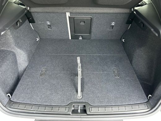 Volvo  EX40 Single Motor Extended Range Ultra 82 kWh | Trekhaak | All-seasons | Warmtepomp | Wool Blend! | Me... ActivLease financial lease