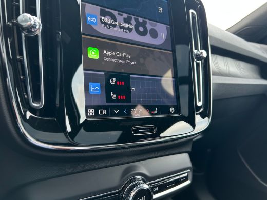 Volvo  EX40 Single Motor Extended Range Ultra 82 kWh | Trekhaak | Pixel-LED | All-seasons | Pano | Memory | C... ActivLease financial lease