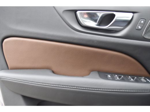 Volvo  V60 T6 AWD Exclusive Leather! | Aurora Silver | Climate Pakket | Driver Assist | ActivLease financial lease