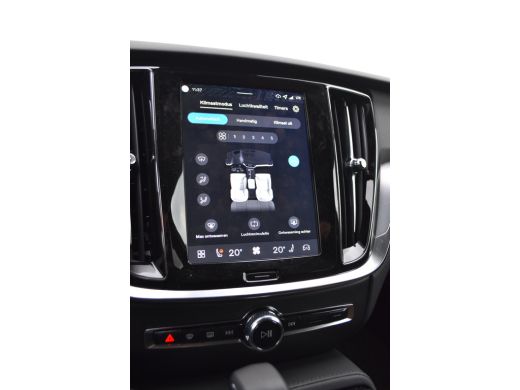 Volvo  V60 T6 AWD Exclusive Leather! | Aurora Silver | Climate Pakket | Driver Assist | ActivLease financial lease