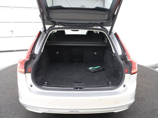 Volvo  V90 2.0 T6 Plug In AWD Inscription | Panoramadak | Head-Up | Leder | Harman/Kardon | 20'' | 360 Camer... ActivLease financial lease