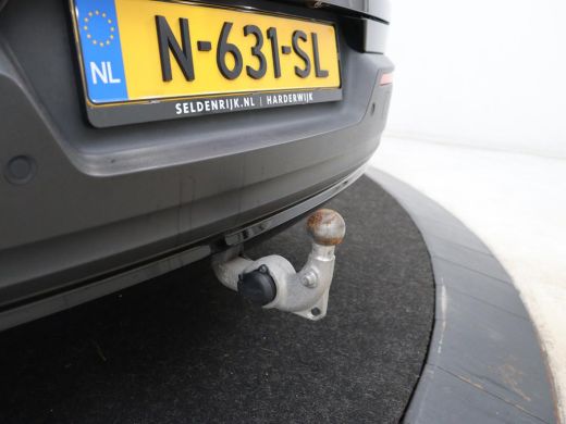 Volvo  XC40 Recharge Core | SOH 95% | Stoel & stuurverwarming | Trekhaak | Camera | Carplay | Navigatie | Par... ActivLease financial lease