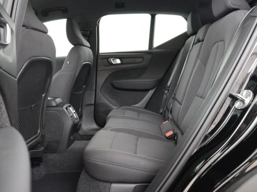 Volvo  XC40 Recharge Core | SOH 95% | Stoel & stuurverwarming | Trekhaak | Camera | Carplay | Navigatie | Par... ActivLease financial lease