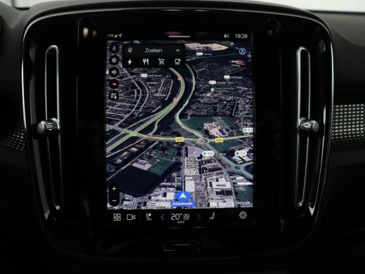 Volvo  XC40 Recharge Core | SOH 95% | Stoel & stuurverwarming | Trekhaak | Camera | Carplay | Navigatie | Par... ActivLease financial lease