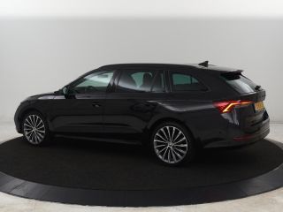 Skoda Octavia 1.4 TSI iV PHEV Sportline | Head-Up | Adaptive Cruise | Carplay | Stoelverwarming | Side Assist |...