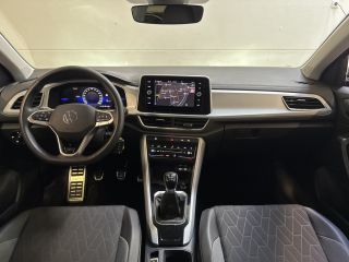Volkswagen T-Roc TSI 115PK LIFE GOAL EDITION NAVI/CARPLAY/STOELVERWARMING/ FABRIEKSGARANTIE