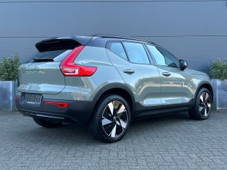 Volvo  EX40 Single Motor Extended Range Ultra 82 kWh | Sage Green | Warmtepomp | Pano | Memory | 360 camera |...