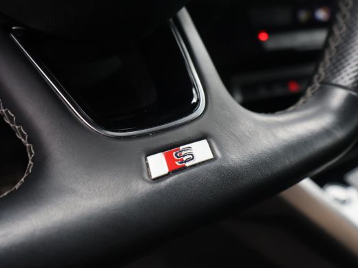 Audi A3 Limousine 35 TFSI 150 PK S-LINE EDITION + VIRTUAL COCKPIT | TREKHAAK | ADAPTIEVE CRUISE | SPORTST... ActivLease financial lease