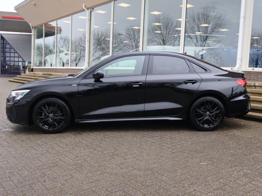 Audi A3 Limousine 35 TFSI 150 PK S-LINE EDITION + VIRTUAL COCKPIT | TREKHAAK | ADAPTIEVE CRUISE | SPORTST... ActivLease financial lease
