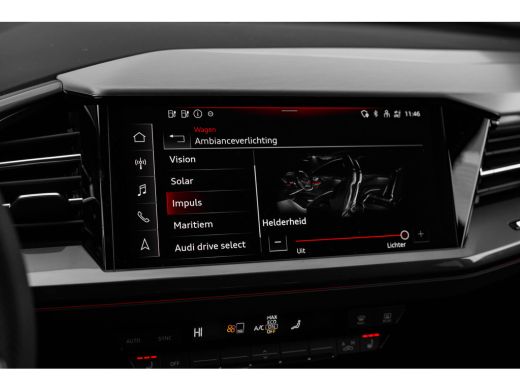 Audi Q4 e-tron S edition Competition | Achterklep, automatisch bedienbaar | Achteruitrijcamera | Adaptive cruise... ActivLease financial lease