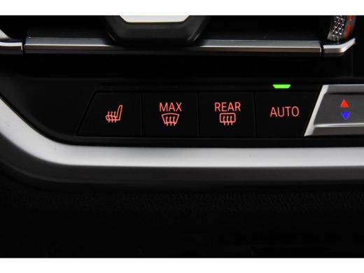 BMW 3 Serie Touring 318i *1ste Eigenaar*Navigatie*Leer*Carplay* ActivLease financial lease