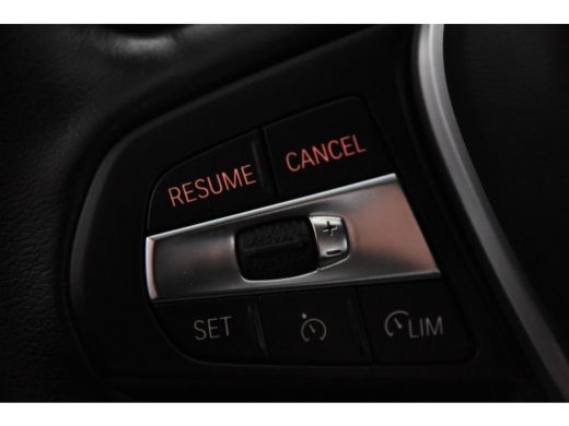 BMW 3 Serie Touring 318i *1ste Eigenaar*Navigatie*Leer*Carplay* ActivLease financial lease