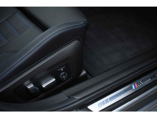 BMW 3 Serie Touring 330e xDrive M-Sport Pro Pano M-zetels ACC HUD 360 19inch ActivLease financial lease