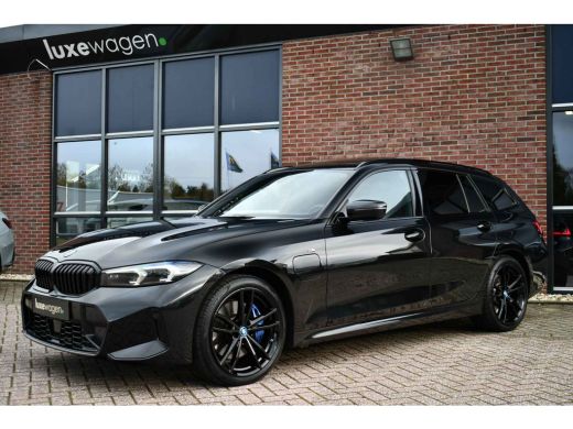 BMW 3 Serie Touring 330e xDrive M-Sport Pro Pano M-zetels ACC HUD 360 19inch ActivLease financial lease