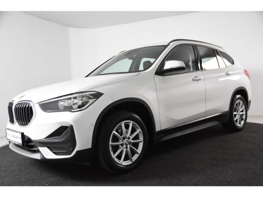 BMW X1 sDrive16d Sportline *1ste Eigenaar*Navigatie*Trekhaak*Camera* ActivLease financial lease