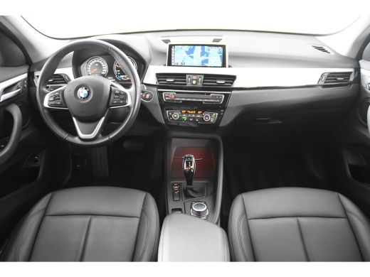 BMW X1 sDrive18i X-Line *1ste Eigenaar*Leer*Navigatie*Stoelverwarming* ActivLease financial lease