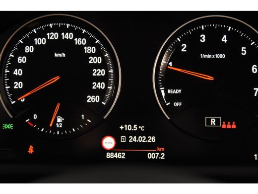 BMW X1 sDrive18i X-Line *1ste Eigenaar*Leer*Navigatie*Stoelverwarming* ActivLease financial lease