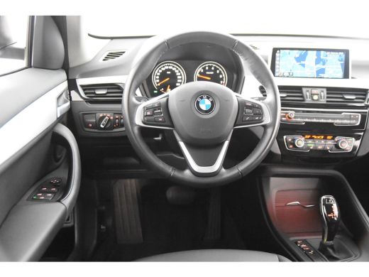BMW X1 sDrive18i X-Line *1ste Eigenaar*Leer*Navigatie*Stoelverwarming* ActivLease financial lease