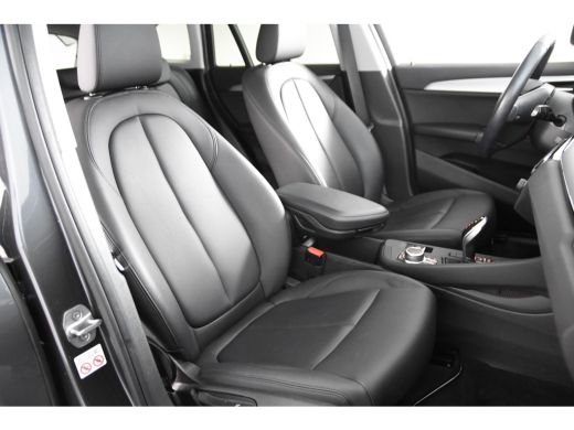 BMW X1 sDrive18i X-Line *1ste Eigenaar*Leer*Navigatie*Stoelverwarming* ActivLease financial lease