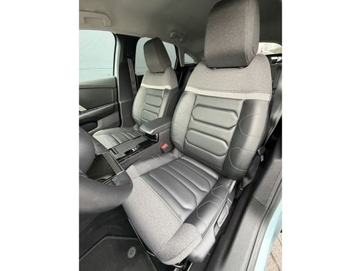 Citroën C4 130pk Shine (Camera - Keyless Entry - LED - Parkeersensoren V+A - Automatische Airco - Adaptieve ... ActivLease financial lease