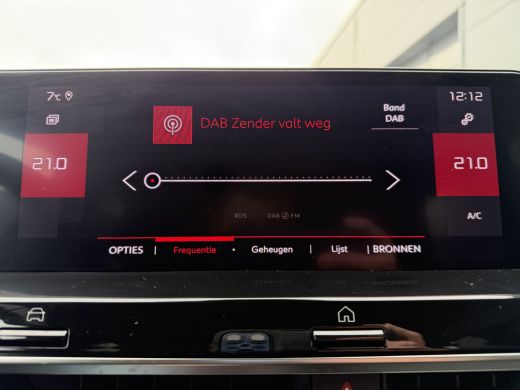 Citroën C4 130pk Shine (Camera - Keyless Entry - LED - Parkeersensoren V+A - Automatische Airco - Adaptieve ... ActivLease financial lease