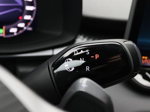 CUPRA Terramar 1.5 TSI e-Hybrid Business 204PK DSG Pano-Schuifdak, Trekhaak, 20" LM Velgen, Memorystoel, Keyless... ActivLease financial lease