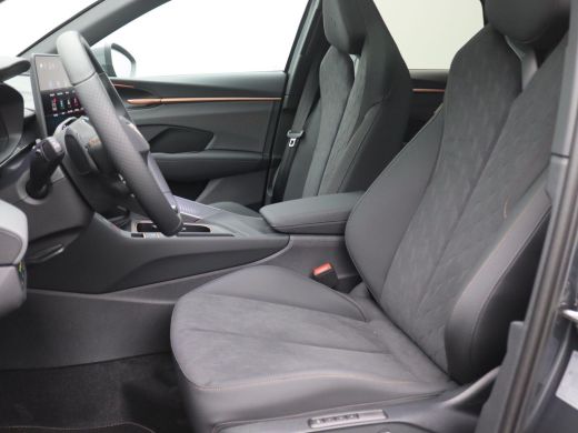 CUPRA Terramar 1.5 TSI e-Hybrid Business 204PK DSG Pano-Schuifdak, Trekhaak, 20" LM Velgen, Memorystoel, Keyless... ActivLease financial lease