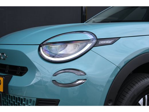 Fiat 600 1.2 Hybrid Urban 110pk 8 Jaar Garantie! | Achteruitrijcamera | Keyless-Entry | Draadloze Lader | ... ActivLease financial lease