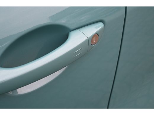 Fiat 600 1.2 Hybrid Urban 110pk 8 Jaar Garantie! | Achteruitrijcamera | Keyless-Entry | Draadloze Lader | ... ActivLease financial lease