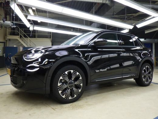 Fiat 600e La Prima 54 kWh 98%SOH! | 8 Jaar Garantie! | Vol-Leder | Massage | Elektr. Achterklep | Adaptive ...