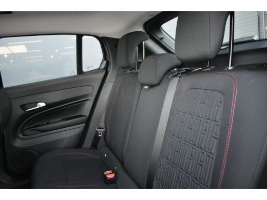 Fiat 600e RED 54 kWh 3 Fase 156pk 96%SOH! | Navigatie by App | Cruise Control | Parkeersensoren | DAB+ | Ke... ActivLease financial lease