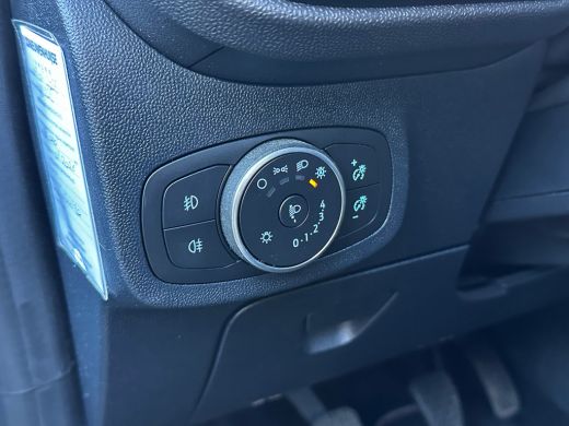 Ford Fiesta 1.0 95 PK Titanium X | ADAPTIEVE CRUISE CONTROL| STUUR, STOEL EN VOORRUITVERWARMING| NAVIGATIE + ... ActivLease financial lease