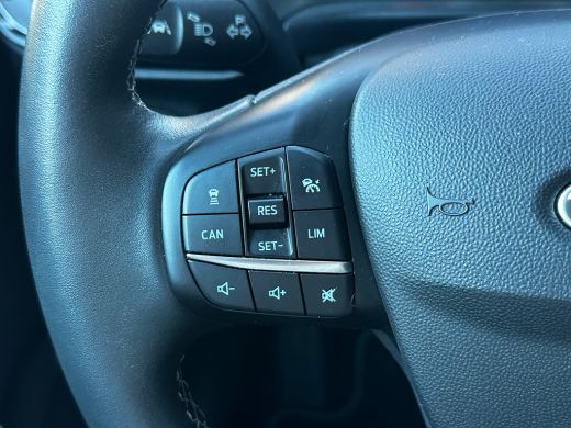 Ford Fiesta 1.0 95 PK Titanium X | ADAPTIEVE CRUISE CONTROL| STUUR, STOEL EN VOORRUITVERWARMING| NAVIGATIE + ... ActivLease financial lease