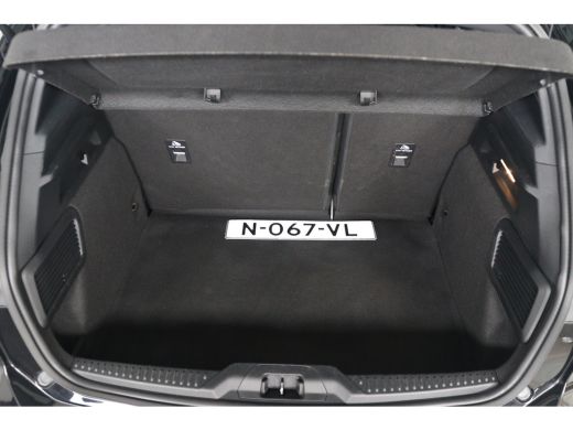 Ford Focus 1.0 EcoBoost ST Line Business | Winter Pack | Trekhaak | Navi | LED | Clima | Cruise | Camera | p... ActivLease financial lease