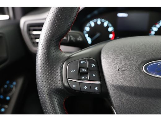 Ford Focus 1.0 EcoBoost ST Line Business | Winter Pack | Trekhaak | Navi | LED | Clima | Cruise | Camera | p... ActivLease financial lease